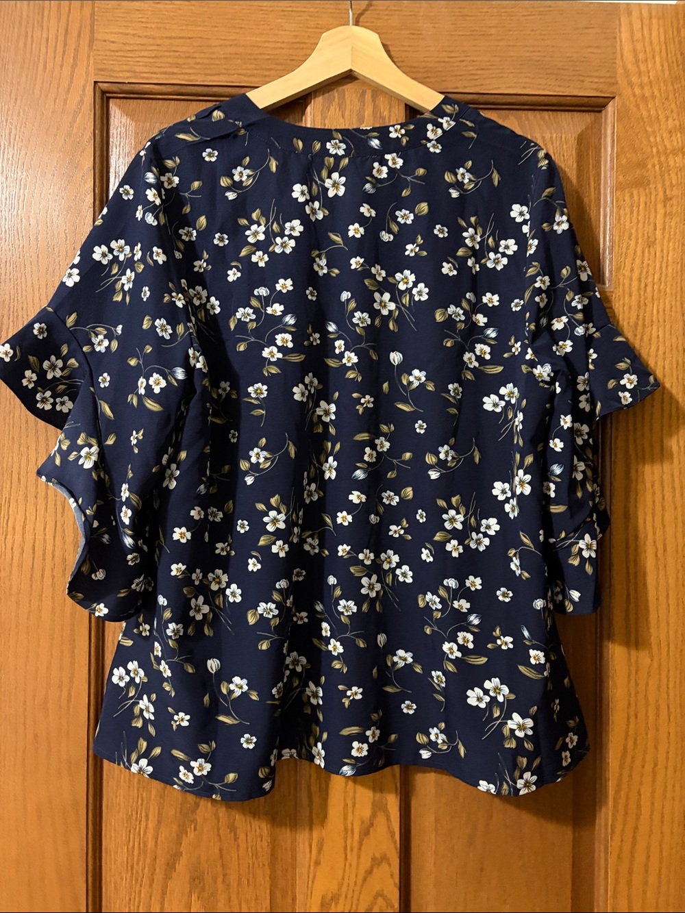 BloomChic Navy Floral Ruffle-Sleeve Blouse - Picture 3 of 3